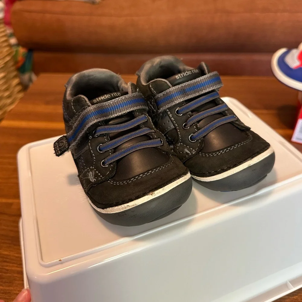Stride Rite Soft Motion Toddler Shoes